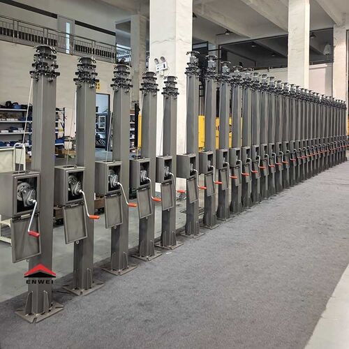 Latest company news about Masts manuels personnalisés de 6 et 9 mètres pour le client