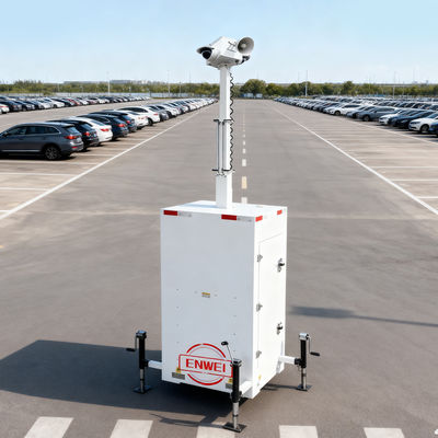 Conception robuste et étanche de tour de surveillance cubique pour environnements difficiles